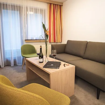 Hotel&chalet Bellevue * Lech